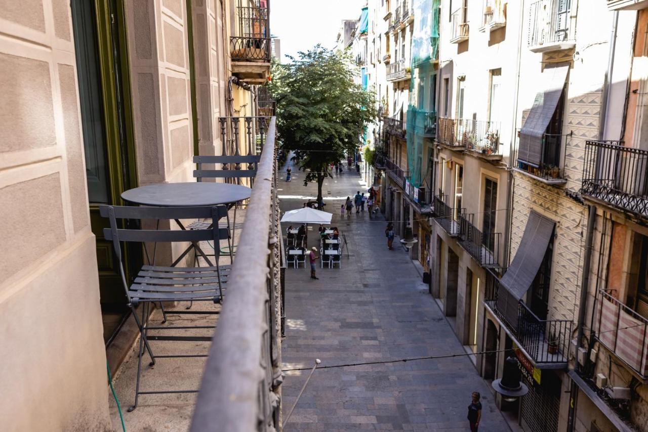 Bravissimo Les Rajoles, Unique 3-Bedroom Apartment Girona Bagian luar foto